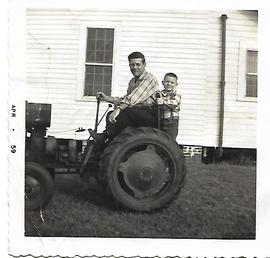Unknown - Trying to identify this tractor...I am the little fat boy on the back... pwall1727@gmail.com 706-768-0223