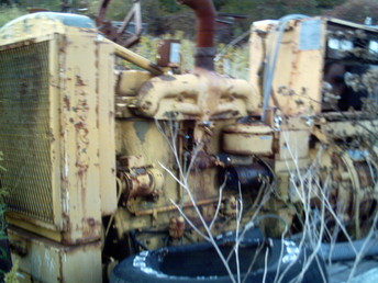 Leroy Engine 4 Cylinder - This was a Stand By Generator motor ! Has Very Low Hours ! It is Complete turn over ,But not Running.