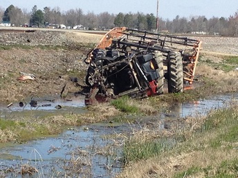 Tractor Hit By Train - international-case hit by amtrack near grubbs,ar.