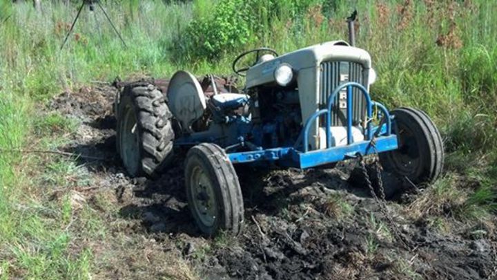 1964 Ford 4000 - discing food plot, ground give way to a old stump hole