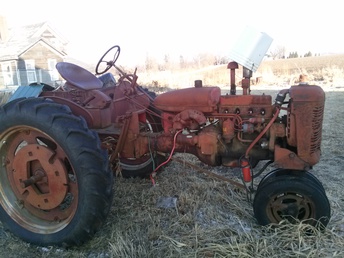 Farmall C - Ran when parked, but it's been parked a while!