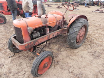 Allis Chalmers  Ib - Started up and ran good- will sell Saturday, Oct. 17