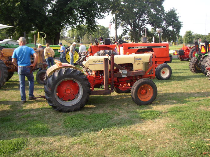 Belle Plaine Tractor Ride - Yesterday's Tractors