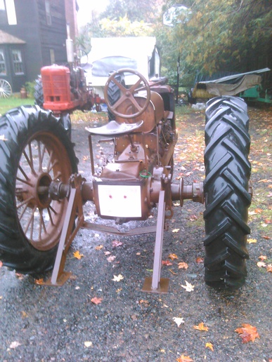 1933 Farmall F-12 Waukesha - Yesterday's Tractors