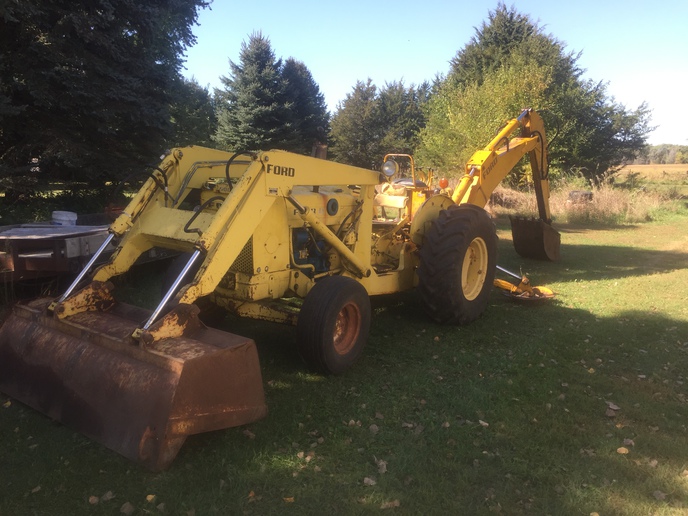 Industrial and Utility yellow pain... - Yesterday's Tractors