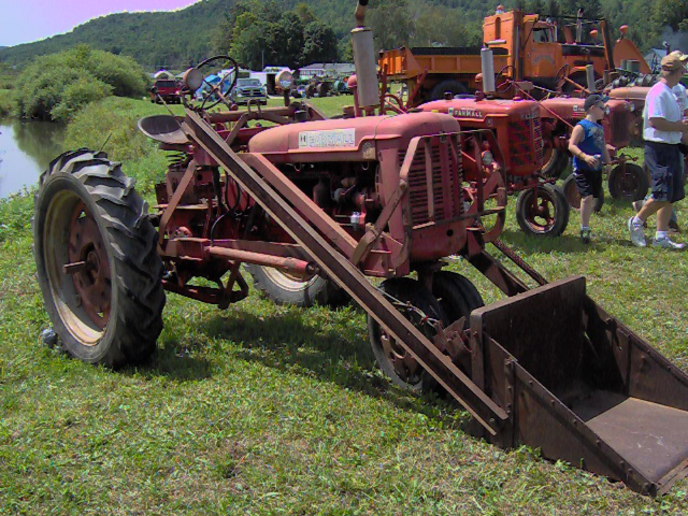 Roseboom tractor show pictures Yesterday's Tractors Forums
