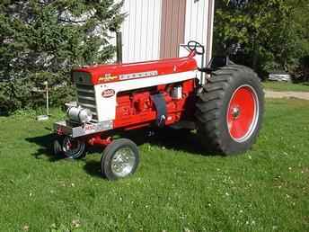 1958 Ih 560 Puller