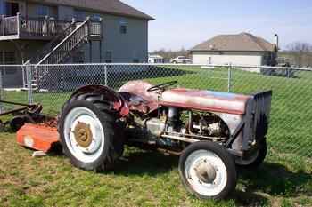 1946 9N Tractor W/Blade& Bush-
