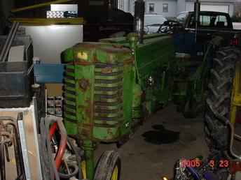 John Deere MT