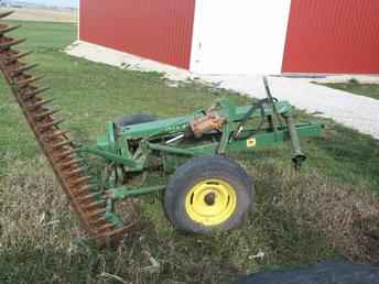 John Deere  37 Mower