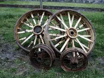 John Deere D Steel Wheels