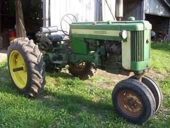 420T John Deere Tractor