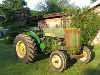 1959 John Deere 730 Standard