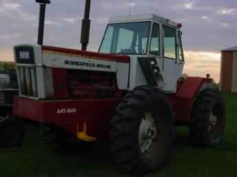 Minneapolis Moline A4T 1600