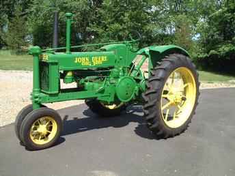 1937 John Deere B