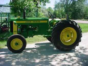 John Deere 420 U Rebuilt Like-New