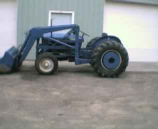 Ford 2000 Industrial Loader