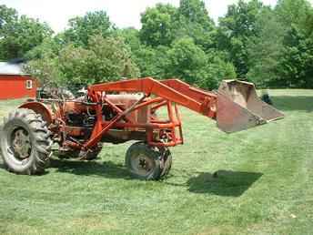 Allis Chalmers  WD With Loader