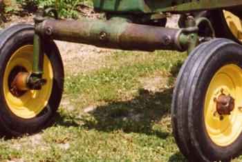 Tall John Deere Round Wide Front