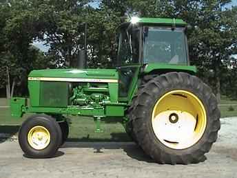 John Deere 4230 **Sold**