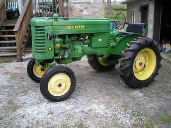 1947 John Deere  M 