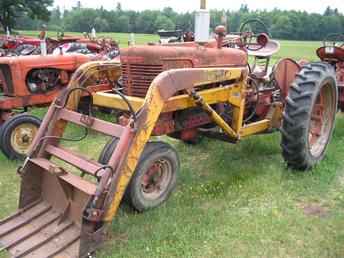 Used Farm Tractors for Sale: Farmall M/Fast Hitch/Loader (2005-06-29 ...
