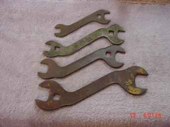 John Deere 50,51,52,53 Wrenchs