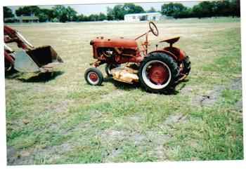 Farmall Cub 