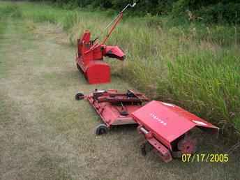 Gravely 8183T Equipment