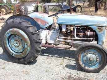 1940 Ford 9N Nice Fixer