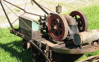 Antique Lawn Tractor