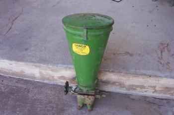 John Deere Fertilizer Hopper