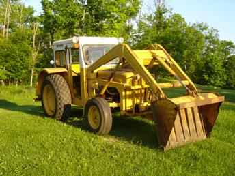 Unique Ford 621 W/ LDR & Cab