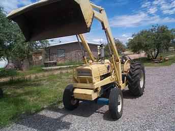 4400  Ford Loader