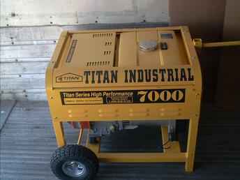 7000 Watt Generator {New}