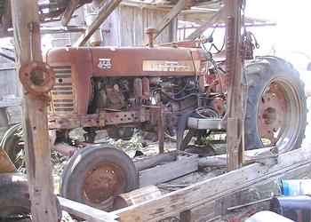 1958 Farmall 450 Diesel