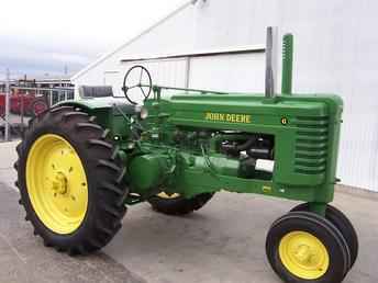 John Deere G