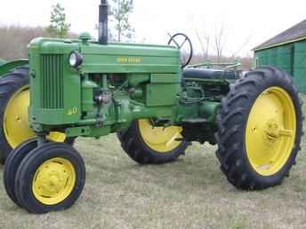 John Deere 40T With 3PT, Nice