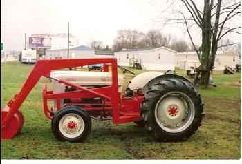 1954 Ford  NAA  W/Loader