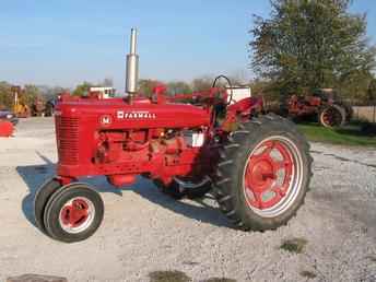 Farmall M Excellent