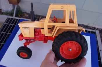 1/16 1370 Toy Case Tractor