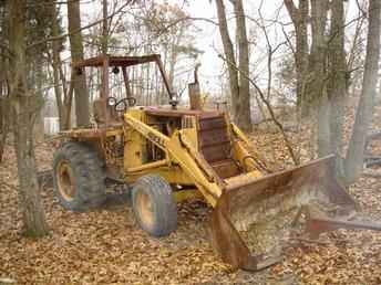 Case 480LL Loader & Box Blade