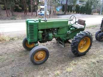 John Deere M