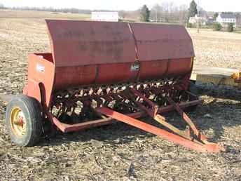 Massey Ferguson 33 Grain Drill