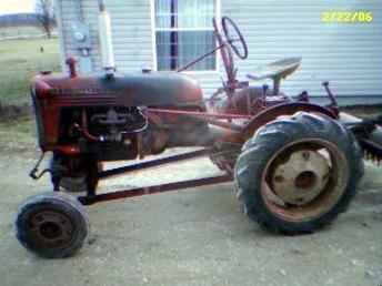 1948 Farmall Cub