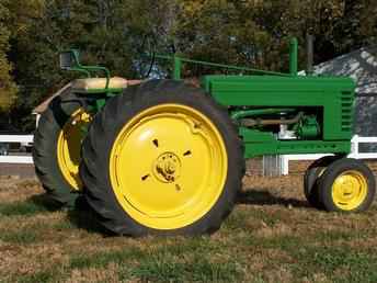 Used Farm Tractors For Sale: 1948 B John Deere (2006-03-11) - Yesterday ...