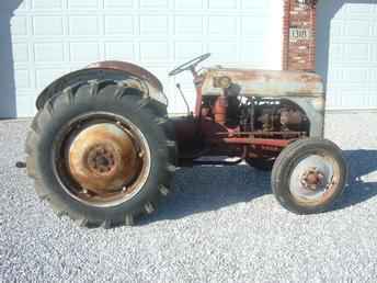 8NFORD Tractor