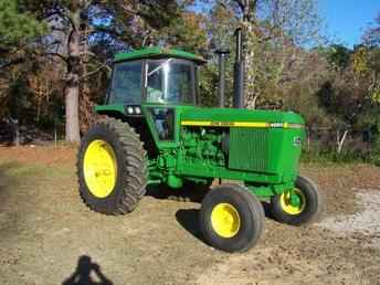 John Deere 4250  Tractor 1983