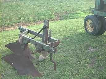 John Deere 2 Bottom