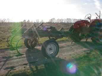 Glencoe Giant G 7' Chisel Plow